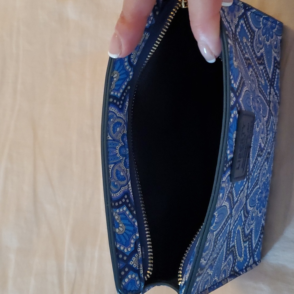 Liberty of London x British Airways First Class Amenity Kit Travel Bag - Picture 5 of 5